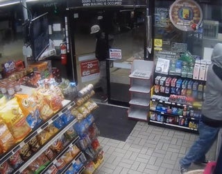V-IRVING STORE ROBBERY 10P_00.00.04.03_1524143902044.png-409650.jpg