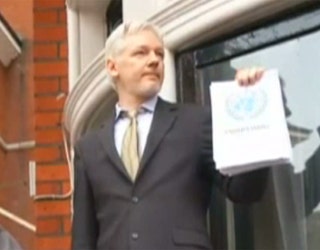 assange1_1492804710317.jpg