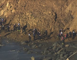 chopper cliff rescue KTVUBCME01.mpg_15.44.13.03_1550880294696.png-405538.jpg