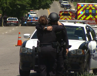 Active Shooter E Dallas Mon 1203 KDFWBCME02_1.mpg_12.52.31.14_1493661231461-409650.png