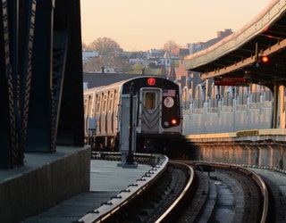 subway-work-mta-2_1527129013532.jpg