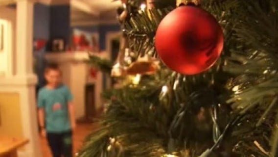 Here are the do's and don'ts of office holiday parties