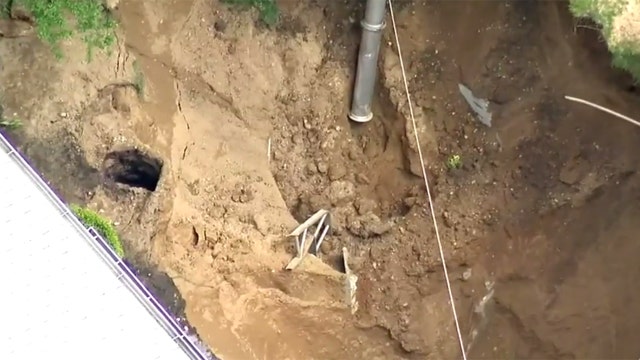 Worker dies in cesspool collapse on Long Island