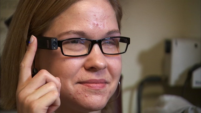 Wearable device IDs faces, reads text for the blind