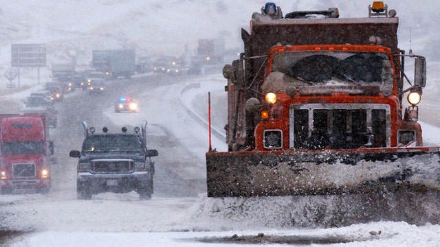 Thousands of flights canceled at NYC-area airports