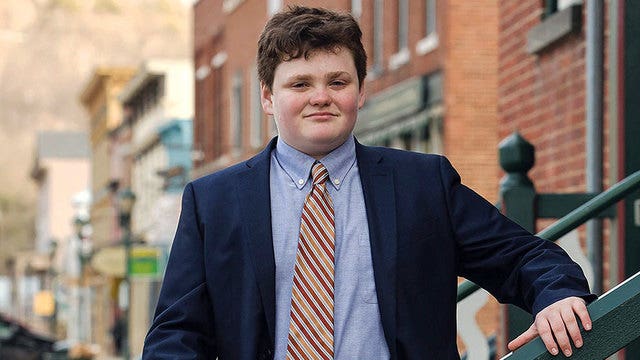 14-year-old boy uses legal quirk to run for Vermont governor