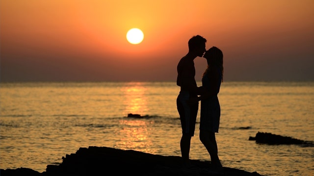 You could win $15K for your honeymoon if you turn your wedding vows into sponsored content
