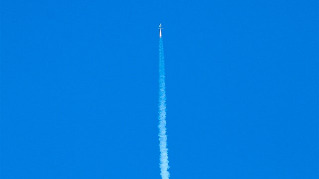 Virgin Galactic tourism rocket reaches space in test flight