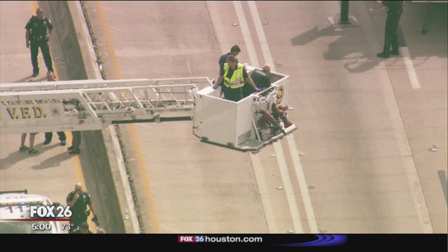 Naked woman causes traffic trouble