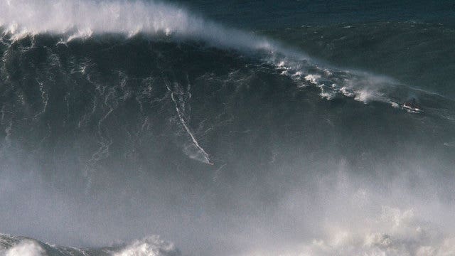 80-foot wave gives surfer world record