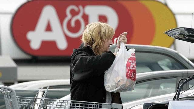 Acme, Stop & Shop buying A&P stores