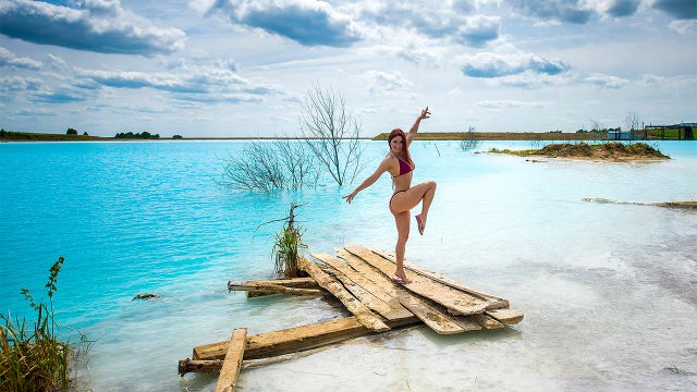 Toxic lake in Siberia becomes a popular Instagram backdrop thanks to the water's color