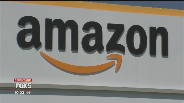 Amazon to open first Go store that accepts cash