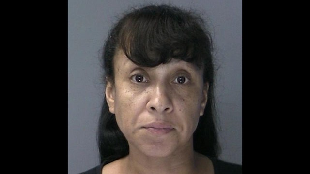 Cops: Woman stole lizards from pet store