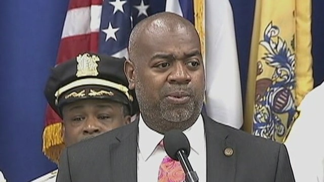 Newark's mayor exploring universal basic income program