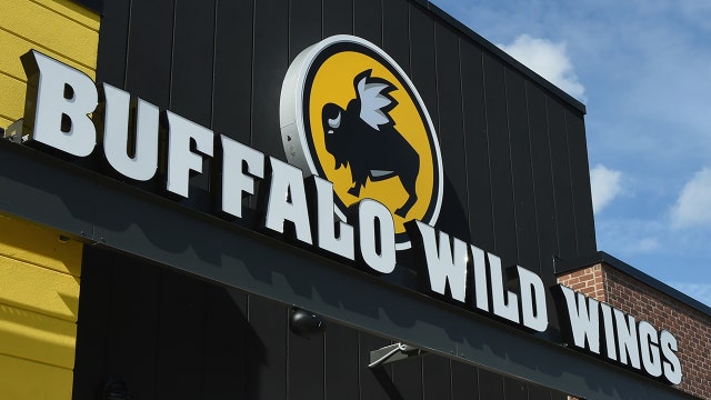 Lawsuit: Buffalo Wild Wings staff refused to serve black customers, said they 'don't give good tips'