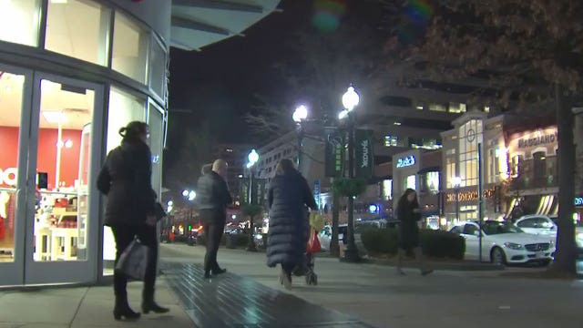 Post-Christmas shoppers head back to stores for returns, deals