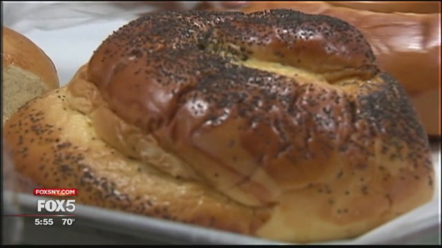 New York bakeries churn out holiday challah