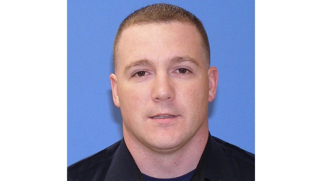 FBI arrests Suffolk County cop; seeks more victims