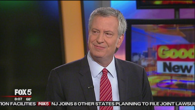 Tent city for migrant children in 'middle of nowhere,' says de Blasio