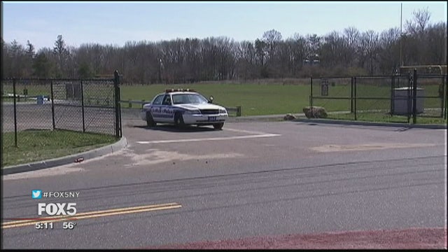 NY lawmakers seek to better define street gangs