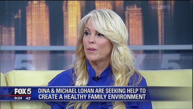 Dina Lohan, Michael Lohan go head-to-head on VH1 show