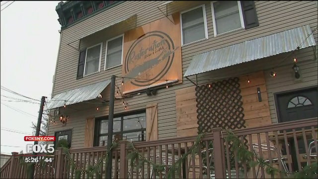 Diners at Long Island restaurant help support charities