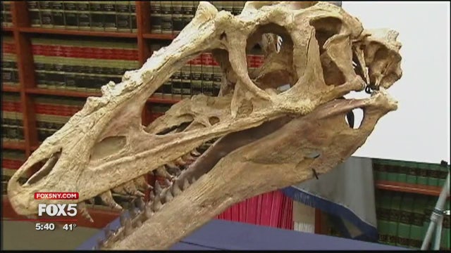 U.S. returns dinosaur fossils to Mongolia