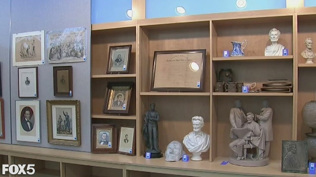 Abraham Lincoln collection auctioned for $300,000 in New York