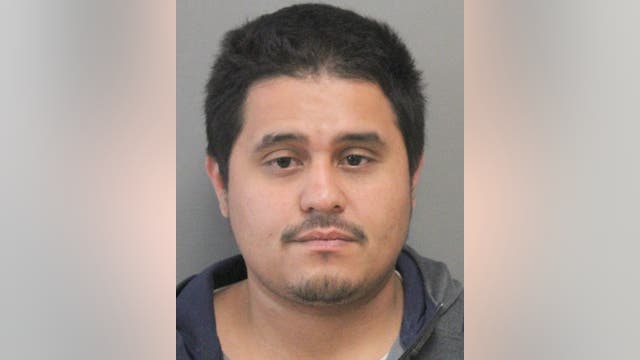 Police: Man attacks 7/11 employee over not being served pizza