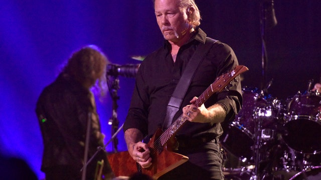 Metallica's James Hetfield enters rehab; tour dates canceled