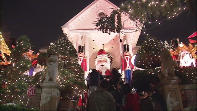 Dyker Heights holiday lights