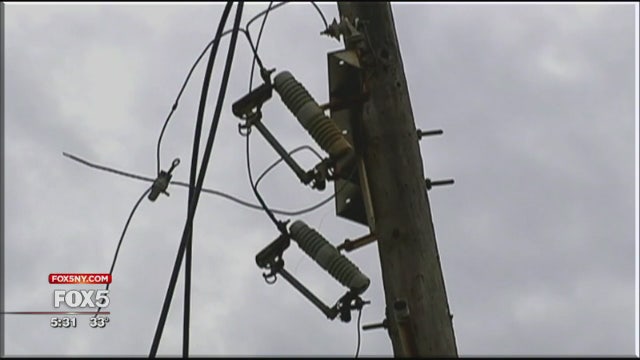 New York crews help Puerto Rico recover