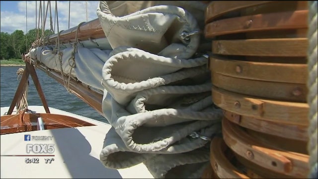 Racing boat Elvira restored