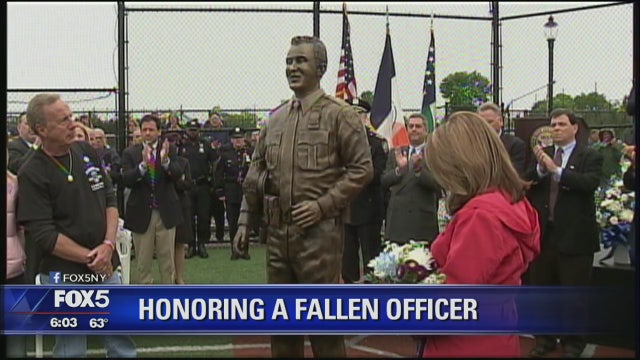 Fallen NYPD officer honored in hometown