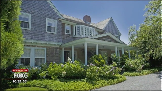 Notorious Grey Gardens property for sale