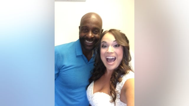 Jerry Rice, the Hall of Fame wedding crasher