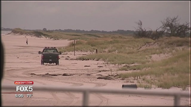 Long Island gets ready as Jose passes by