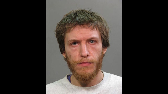 Police: LI man posted child porn on Twitter