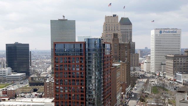 Newark residents angry over Amazon tax breaks