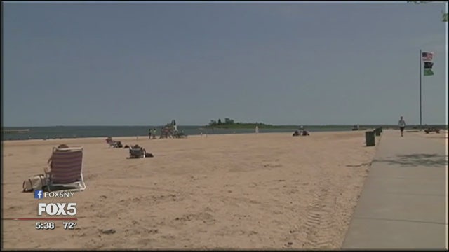 Oyster Bay nixes free beach passes for Russian diplomats