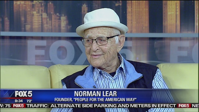 Lear, cast of 'Good Times,' disagreed about parenting, not race