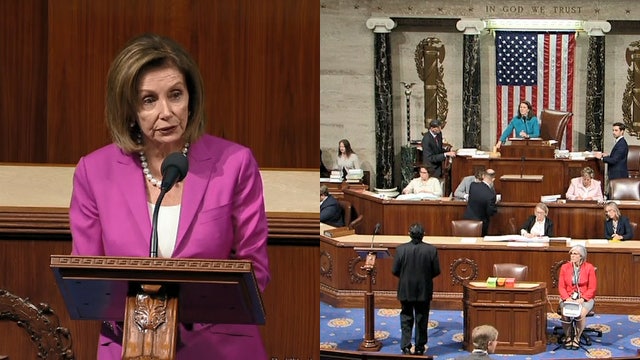 House condemns Trump 'racist' tweets in extraordinary rebuke