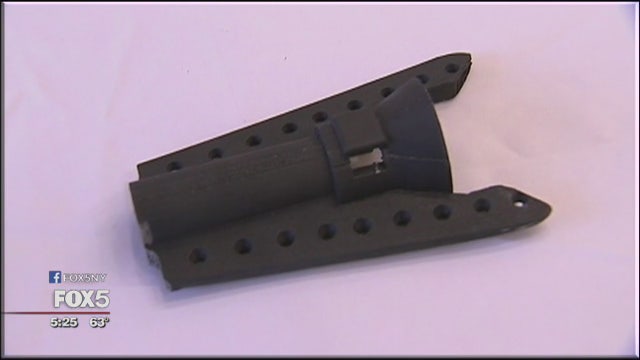 3D-printed 'fin' helps amputees swim