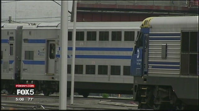 Schumer slams Amtrak, MTA over tunnel disrepair