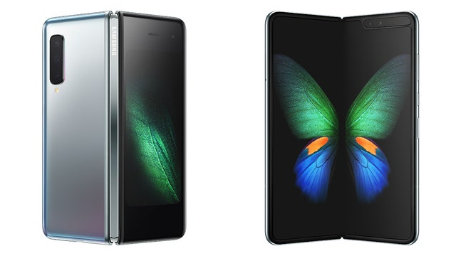 Reviewers: Some of Samsung's new folding phones broke within days