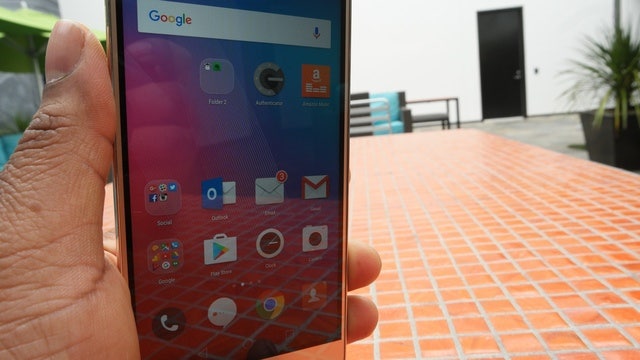 Shopping For A New Phone? We Have Your Black Friday Deals!