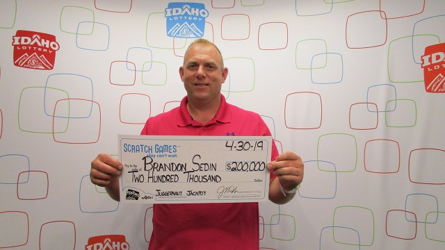 Good karma: Man wins $200,000 from lottery ticket after giving money to homeless man