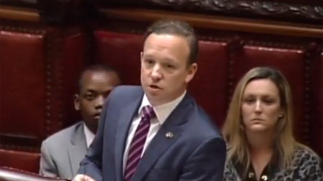 Navy recalls NY GOP senator; won't seek re-election