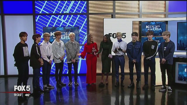 K-Pop group Stray Kids perform 'Mirror'